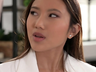 Seductive Real Estate Agent May Thai Sizzles In No Holes Barred Fucking Session